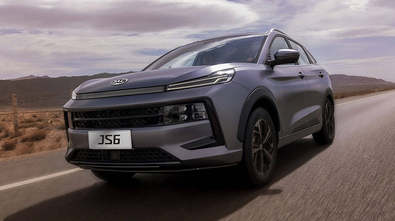 JAC презентує нову модель JS6