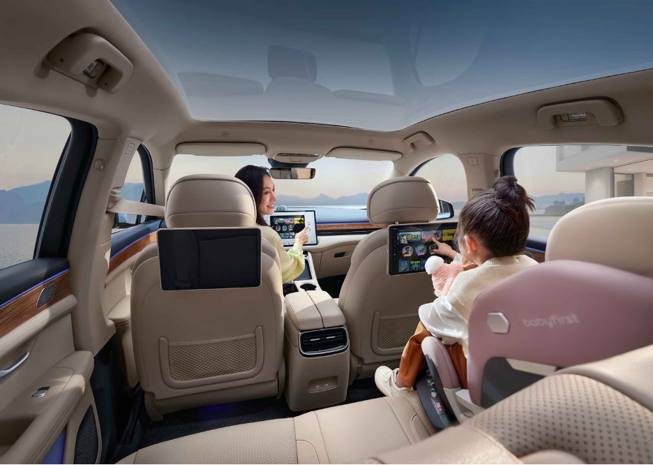 Huawei та JAC готують ультра-розкішний MPV